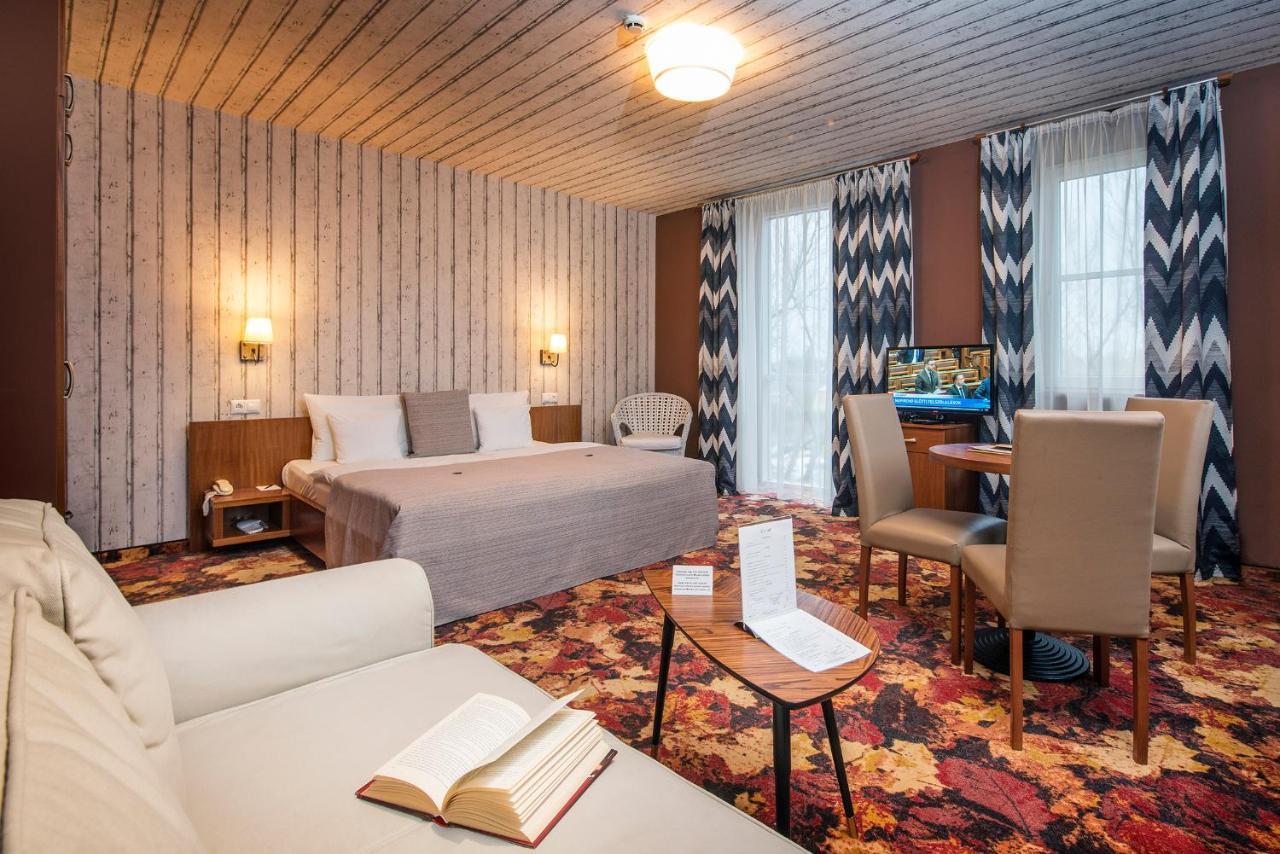 Hotel Lajta Park Mosonmagyaróvár Εξωτερικό φωτογραφία