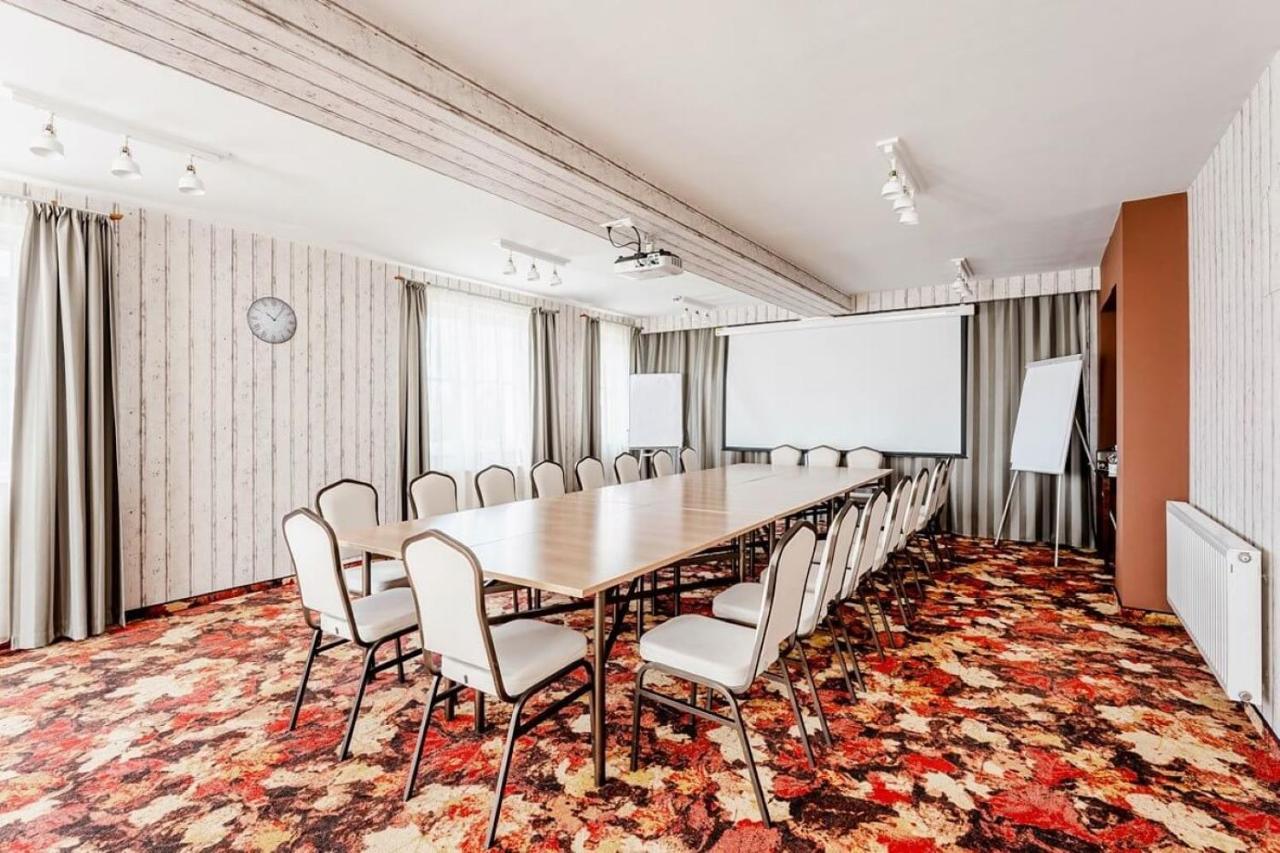Hotel Lajta Park Mosonmagyaróvár Εξωτερικό φωτογραφία