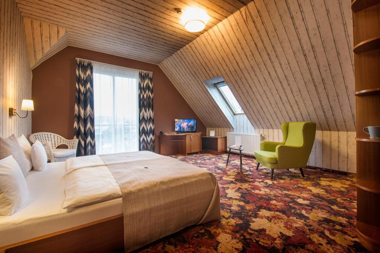 Hotel Lajta Park Mosonmagyaróvár Εξωτερικό φωτογραφία