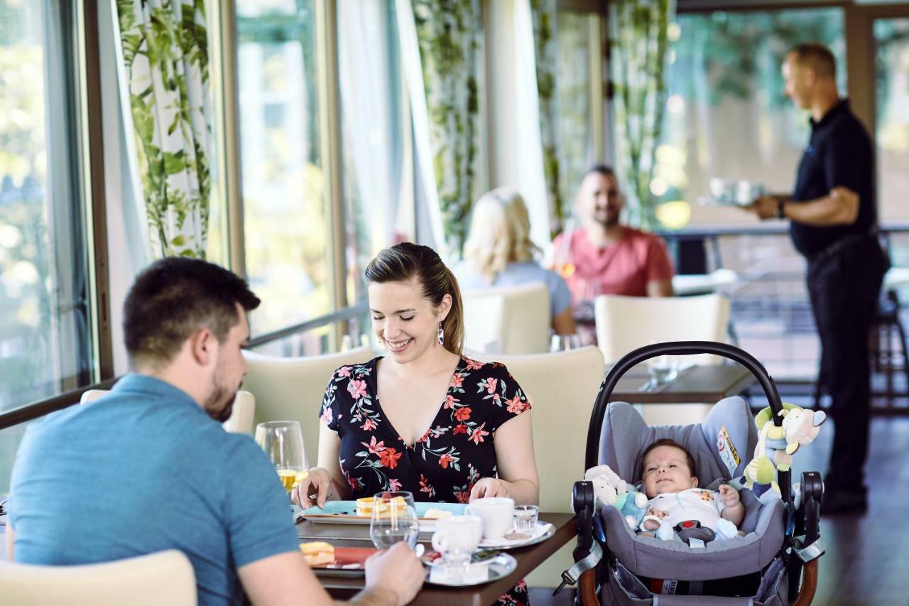 Hotel Lajta Park Mosonmagyaróvár Εξωτερικό φωτογραφία